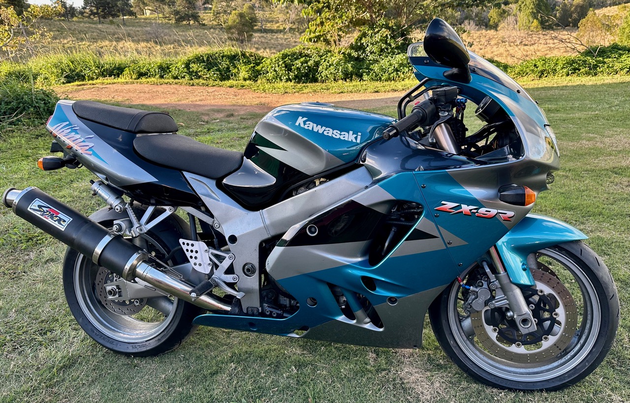 1994 KAWASAKI ZX-9R SPORTS - JBMD5268474 - JUST BIKES